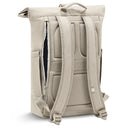 Johnny Urban Luca Medium - Rolltop-Rucksack 42 cm (sand) - Ansicht 4