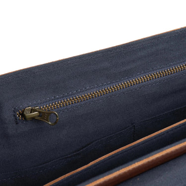 Buckle & Seam Times - Messenger Bag 15.7" 36 cm (braun) - Ansicht 6