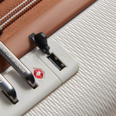 Delsey Paris Chatelet Air 2.0 - 4-Rollen-Kabinentrolley 55 cm erw. 14" USB (angora) - Ansicht 8