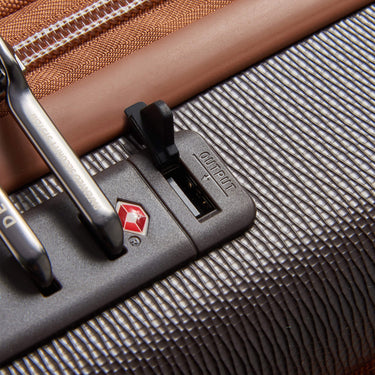 Delsey Paris Chatelet Air 2.0 - 4-Rollen-Kabinentrolley 55 cm erw. 14" USB (braun) - Ansicht 9