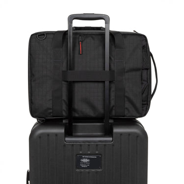 Eastpak selection Multipak - Reisetasche/Reiserucksack 45 cm (cnnct rip black) - Ansicht 6