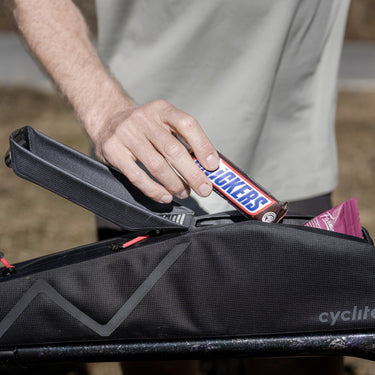 Cyclite Top Tube Bag Large / 02 - Rahmentasche (Bikepacking) 42 cm (black) - Ansicht 4