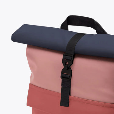 Ucon Acrobatics Jasper Medium Lotus Rolltop - Rucksack 16'' 45 cm (hibiscus - dark rose) - Markenkoffer