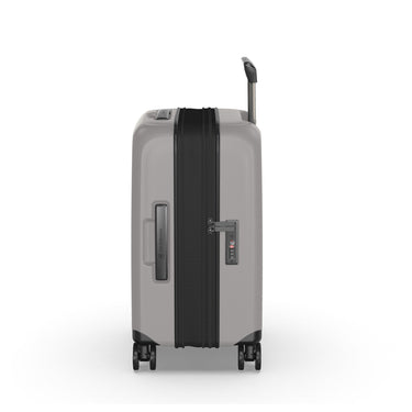 Victorinox Airox Advanced Frequent Flyer Carry On - 4-Rollen-Kabinentrolley 55 cm erw. (stone white) - Ansicht 4